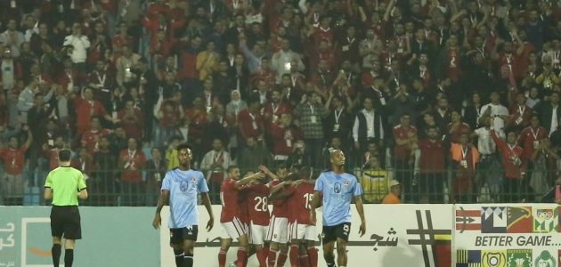 الأهلي يواصل بدايته الرائعة بثنائية في المحلة في الدوري المصري